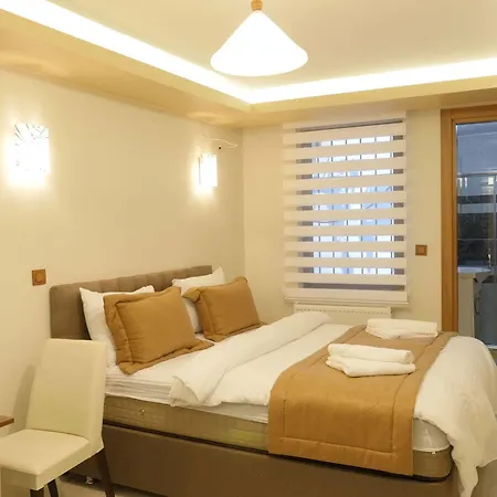 Galata Port House 3*