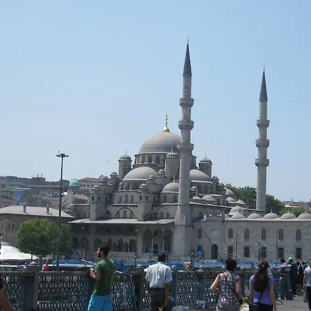 Galata Port House 3*